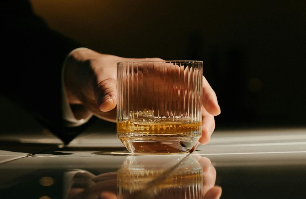 Slik arrangerer du en whiskysmaking