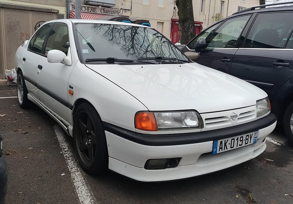 Nissan Primera GT 40002137123