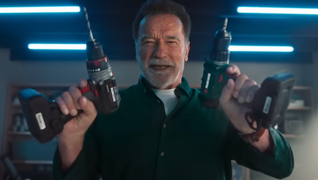 Arnold Schwarzenegger går DIY: Nå lærer han deg å skru, sage og seire